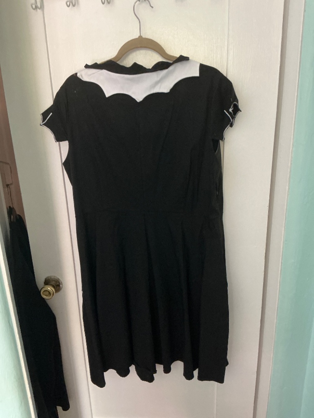 Spooky Cute Black Bat Halloween Dress Peter Pan Collar Goth Skater Dress - Picture 4 of 5